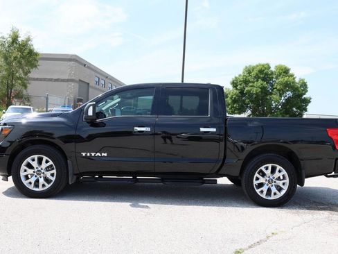 Used 2024 Nissan Titan SV w/ SV Utility Package image 8