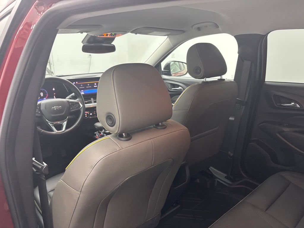 Used 2024 Chevrolet Trax ACTIV w/ Driver Confidence Package FWD image 32