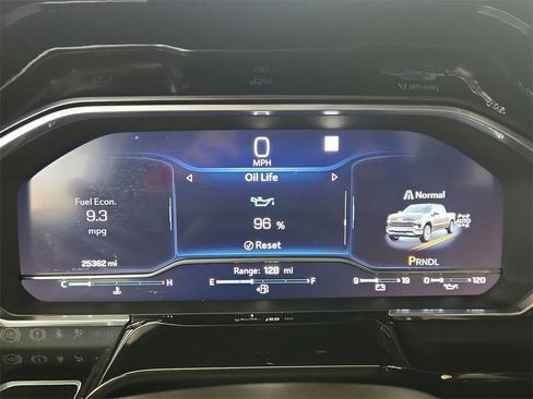 Used 2022 Chevrolet Silverado 1500 LT image 12