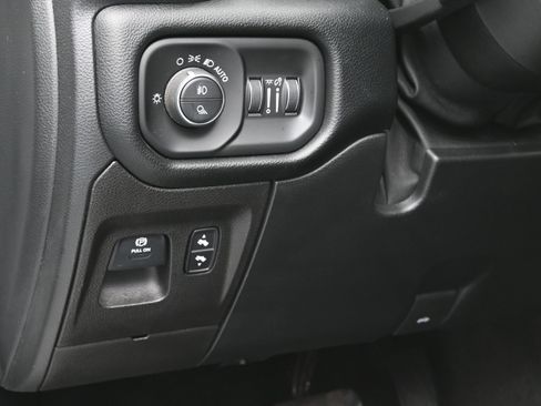 Used 2021 RAM 1500 Laramie image 22