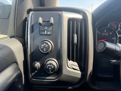 Used 2016 Chevrolet Silverado 1500 LT w/ All Star Edition AWD/4WD image 35