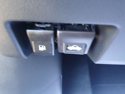 Used 2021 MAZDA CX-5 Carbon Edition image 12