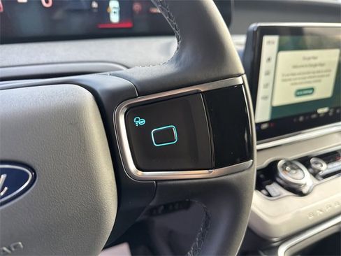 New 2025 Ford Expedition Max Active image 19