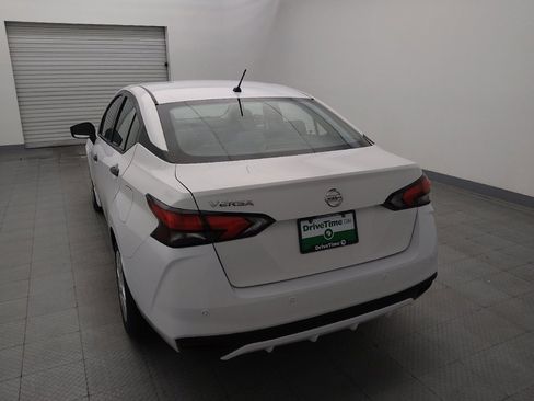 Used 2021 Nissan Versa S image 6