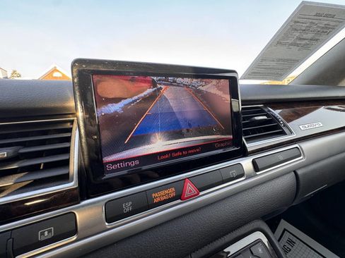 Used 2008 Audi S8 image 26