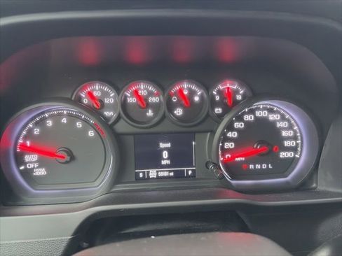 Used 2022 Chevrolet Silverado 1500 Custom AWD/4WD image 17