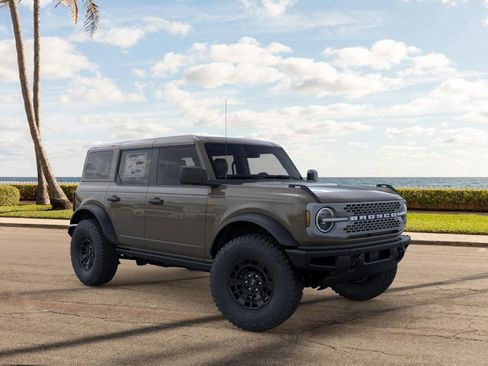 New 2026 Ford Bronco Badlands AWD/4WD image 23