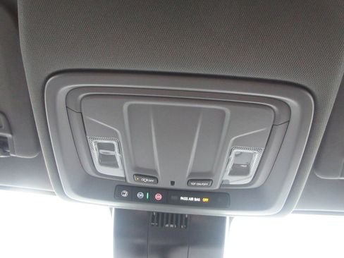 New 2026 Chevrolet Silverado 1500 LT image 32