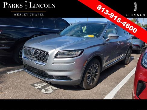 Used 2023 Lincoln Nautilus Reserve FWD image 5