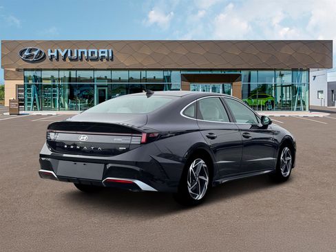 New 2026 Hyundai Sonata SEL AWD/4WD image 7