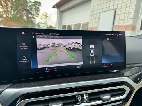 Used 2023 BMW 330i xDrive Sedan w/ Premium Package image 27