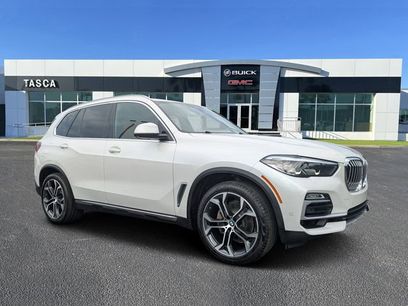 Used 2021 BMW X5 sDrive40i w/ Premium Package 2