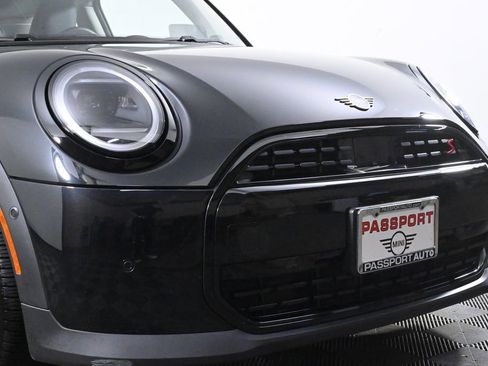 Certified 2025 MINI Cooper S image 5