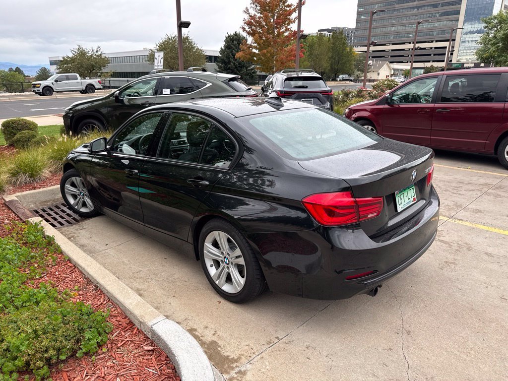 Used 2016 BMW 328d Sedan RWD image 4