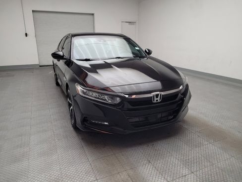 Used 2019 Honda Accord Sport image 14