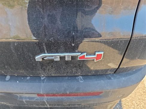 Used 2024 GMC Acadia AT4 w/ Luxury Package image 11