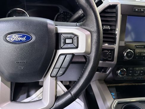 Used 2019 Ford F250 Lariat w/ Chrome Package AWD/4WD image 15
