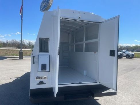 New 2027 Ford E-350 and Econoline 350 Super Duty w/ Power Equipment Group image 12