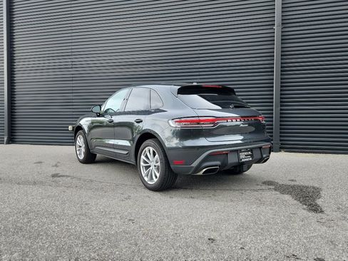 New 2025 Porsche Macan image 3