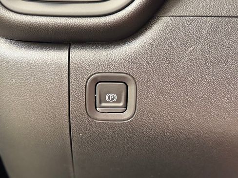 New 2026 GMC Sierra 1500 Pro AWD/4WD image 25