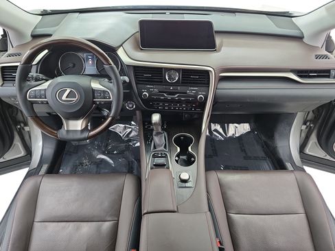 Used 2019 Lexus RX 350L FWD image 9