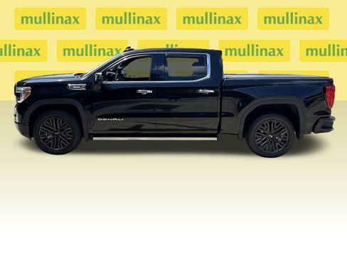 Used 2021 GMC Sierra 1500 Denali w/ Denali Ultimate Package AWD/4WD image 11