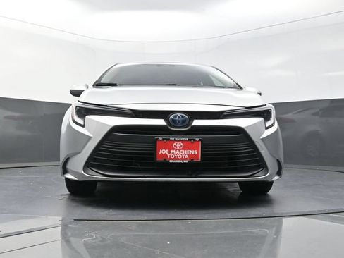Certified 2024 Toyota Corolla LE w/ LE Convenience Package FWD image 32