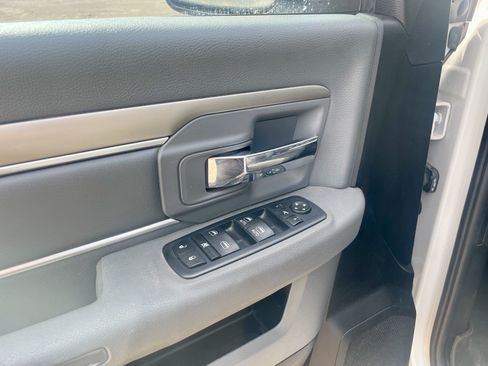 Used 2016 RAM 1500 Big Horn RWD image 9
