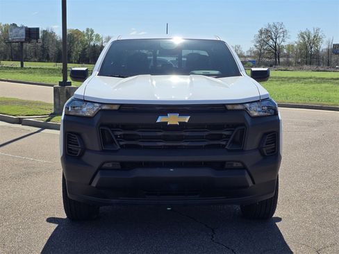 New 2026 Chevrolet Colorado W/T image 3