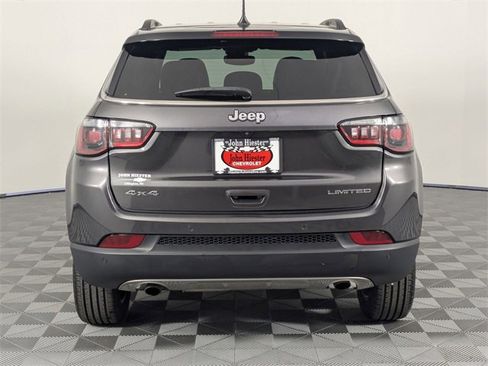 Used 2023 Jeep Compass Limited image 6