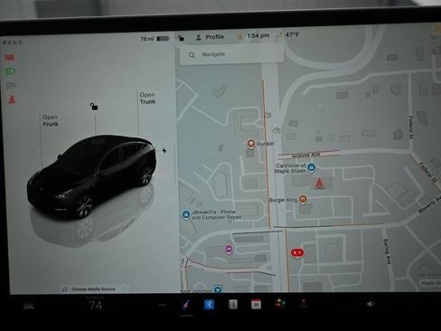 Used 2023 Tesla Model Y Long Range image 11