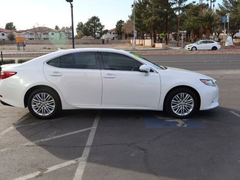 Used 2014 Lexus ES 350 w/ Premium Package FWD image 8