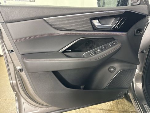 Used 2026 Acura MDX Type S AWD/4WD image 19