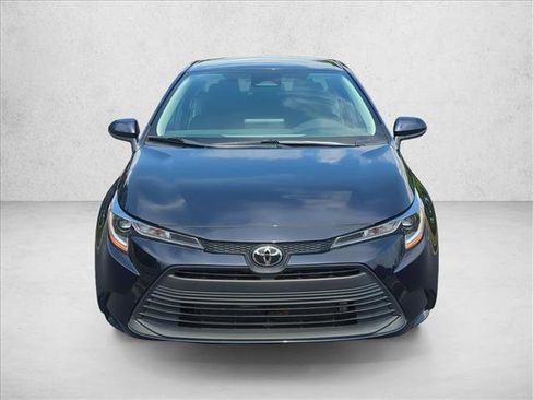 Certified 2023 Toyota Corolla LE FWD image 2