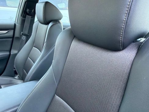 Used 2022 Honda Accord Sport image 4
