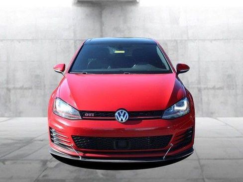 Used 2017 Volkswagen GTI Autobahn FWD image 4