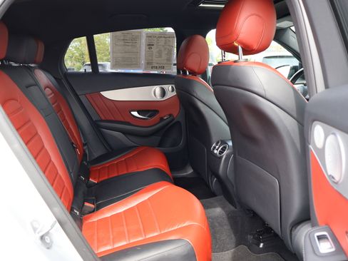 Used 2019 Mercedes-Benz GLC 300 4MATIC Coupe image 25