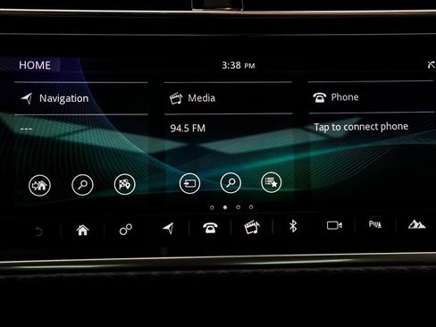 Used 2020 Land Rover Range Rover Velar S image 25