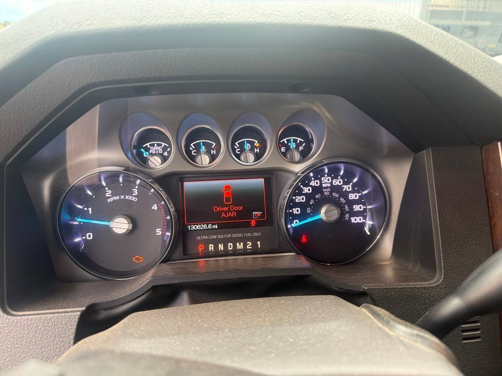 Used 2014 Ford F350 Lariat w/ Lariat Ultimate Package AWD/4WD image 3