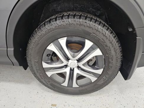 Used 2018 Toyota RAV4 LE w/ All Weather Liner Package AWD/4WD image 10