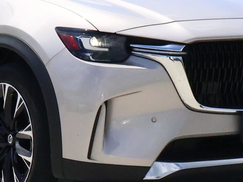 Used 2024 MAZDA CX-90 Plug-In Hybrid w/ Premium Pkg AWD/4WD image 9