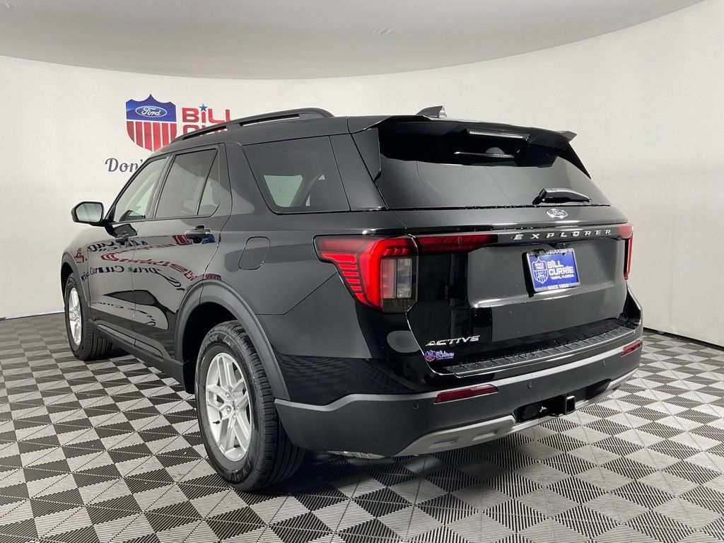 New 2026 Ford Explorer Active w/ Active Comfort Package RWD image 5