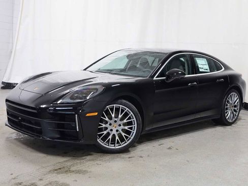 New 2026 Porsche Panamera RWD image 1