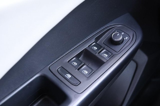 Used 2025 Volkswagen Taos S FWD image 21