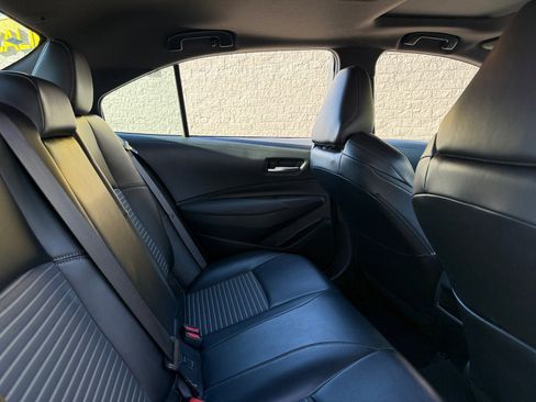 Used 2022 Toyota Corolla XSE image 17