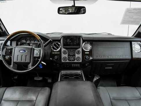 Used 2016 Ford F250 Platinum w/ FX4 Off-Road Package AWD/4WD image 18