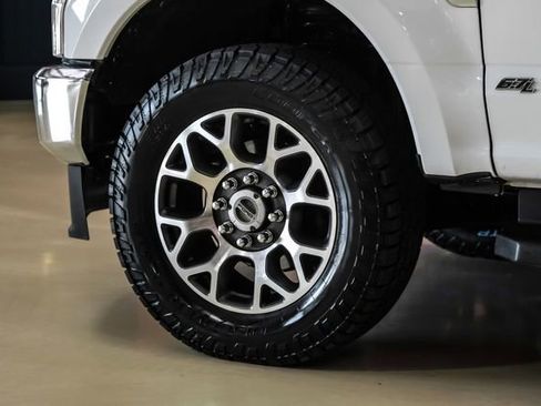 Used 2021 Ford F250 Lariat w/ Lariat Value Package AWD/4WD image 47