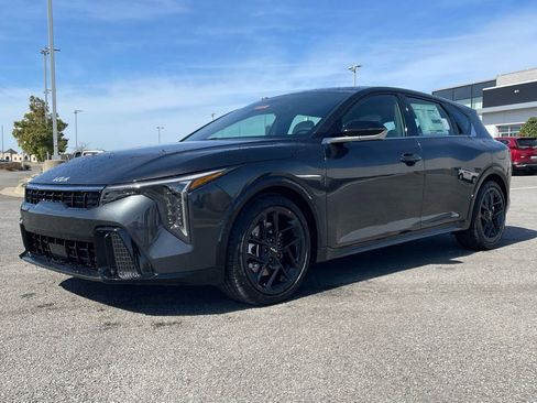 New 2026 Kia K4 GT-Line Turbo image 3