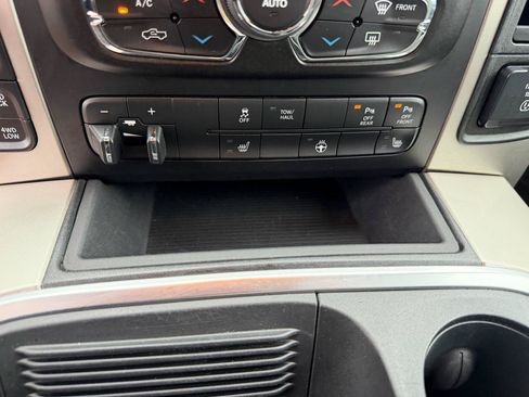 Used 2016 RAM 1500 Big Horn AWD/4WD image 25