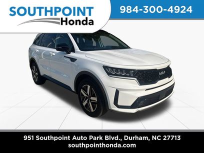 Used 2023 Kia Sorento EX w/ Panoramic Sunroof Package